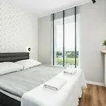 Komfortowy Apartament Z Ogrodkiem