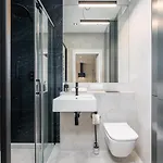 Komfortowy Apartament Z Ogrodkiem Appartamento *