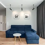 Komfortowy Apartament Z Ogrodkiem * Poznań