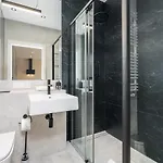 Komfortowy Apartament Z Ogrodkiem * Poznań