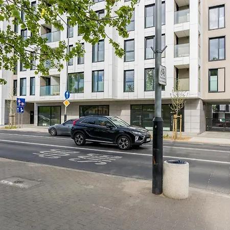 公寓 Komfortowy Apartament Z Ogrodkiem 波兹南