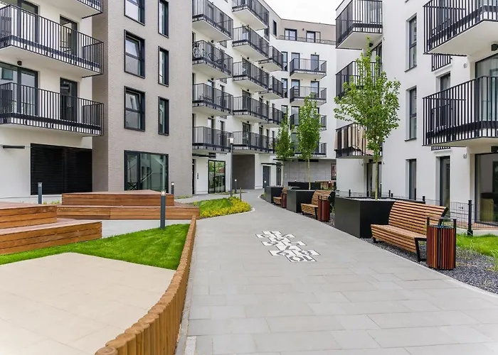 Komfortowy Apartament Z Ogrodkiem 公寓 波兹南