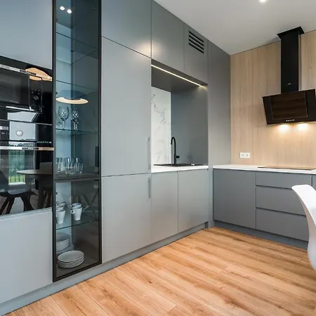 Komfortowy Apartament Z Ogrodkiem Lägenhet Poznań