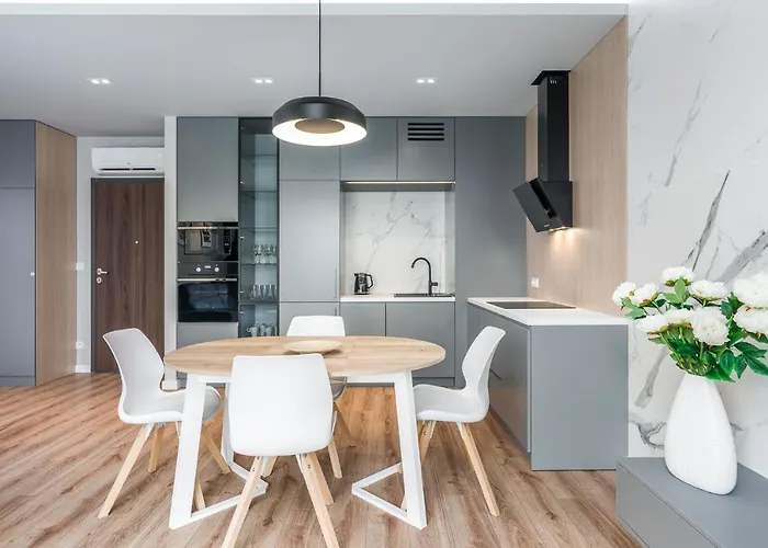 Komfortowy Apartament Z Ogrodkiem Apartment