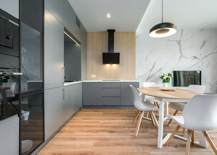 Komfortowy Apartament Z Ogrodkiem Apartment Poznan