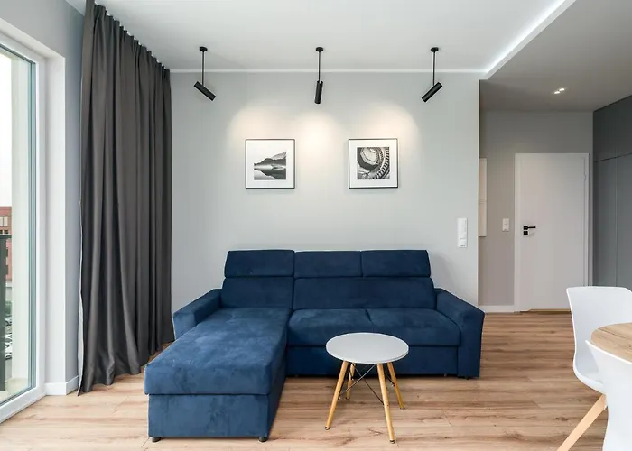 Apartment Komfortowy Apartament Z Ogrodkiem Poznan