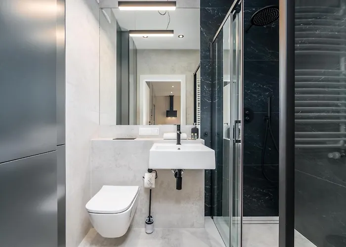 Komfortowy Apartament Z Ogrodkiem *